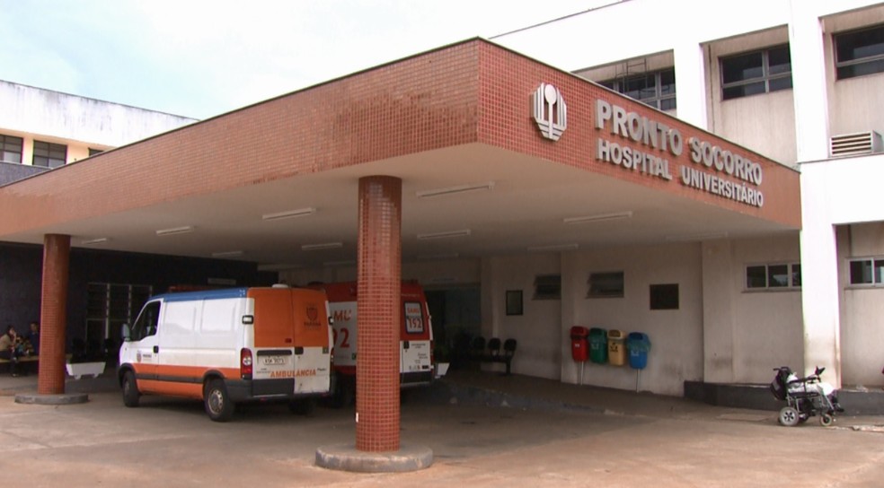 Esquema fraudava registros de horÃ¡rios de servidores do Hospital UniversitÃ¡rio de Londrina â Foto: ReproduÃ§Ã£o/RPC