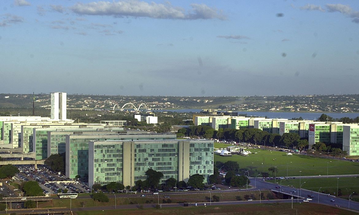 Brasília, Esplanada dos Ministérios, governo federal (Foto: Marcello Casal Jr./Agência Brasil)