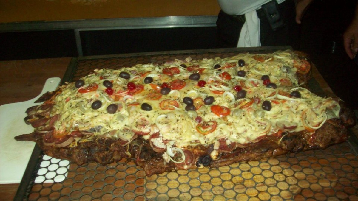 Porco Pizza Receitas Receitas Na casa pode promover um churrasco ou usar o forno de pizza para criar pratos especiais. porco pizza receitas receitas