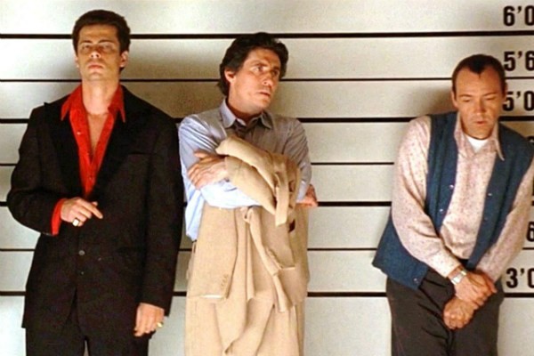 Os atores Benício Del Toro, Gabriel Byrne e Kevin Spacey em Os Suspeitos (1995) (Foto: Reprodução)