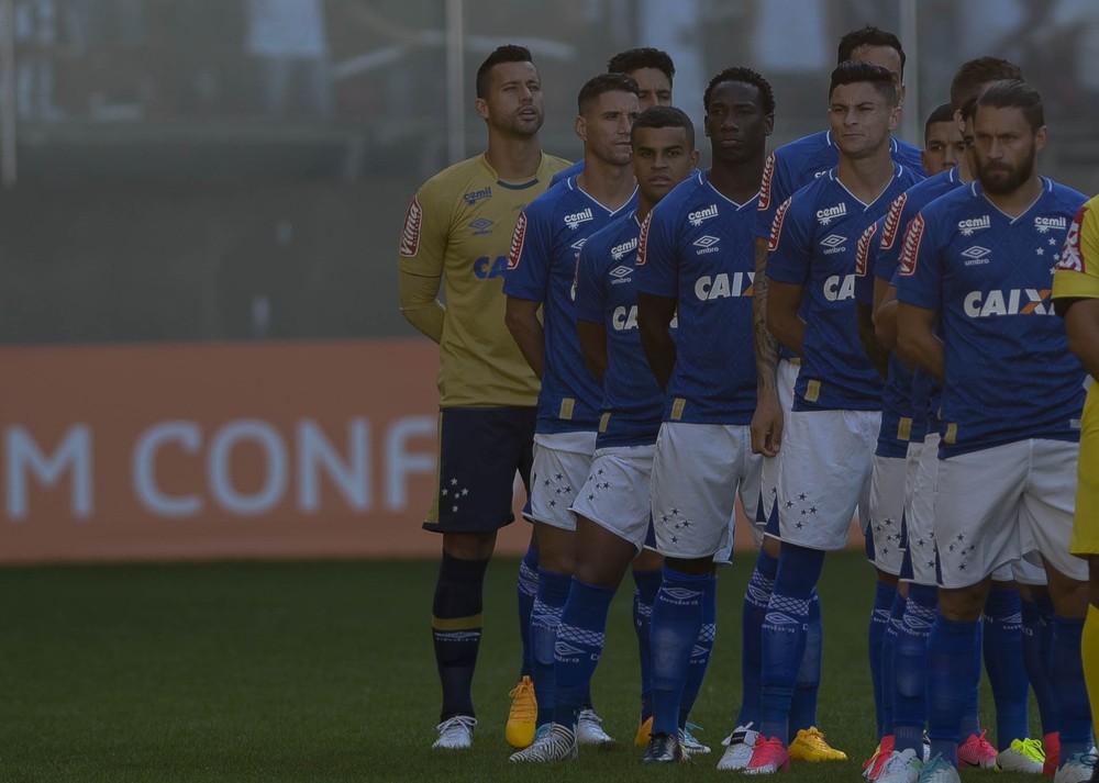 Cruzeiro dobra lista de pendurados e liga alerta para sequência do Brasileirão