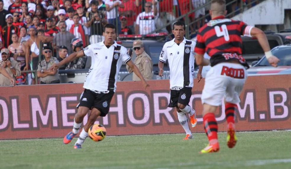 ASA foi vice-campeão da Copa do Nordeste de 2013 — Foto: Leonardo Silva / Jornal da Paraíba