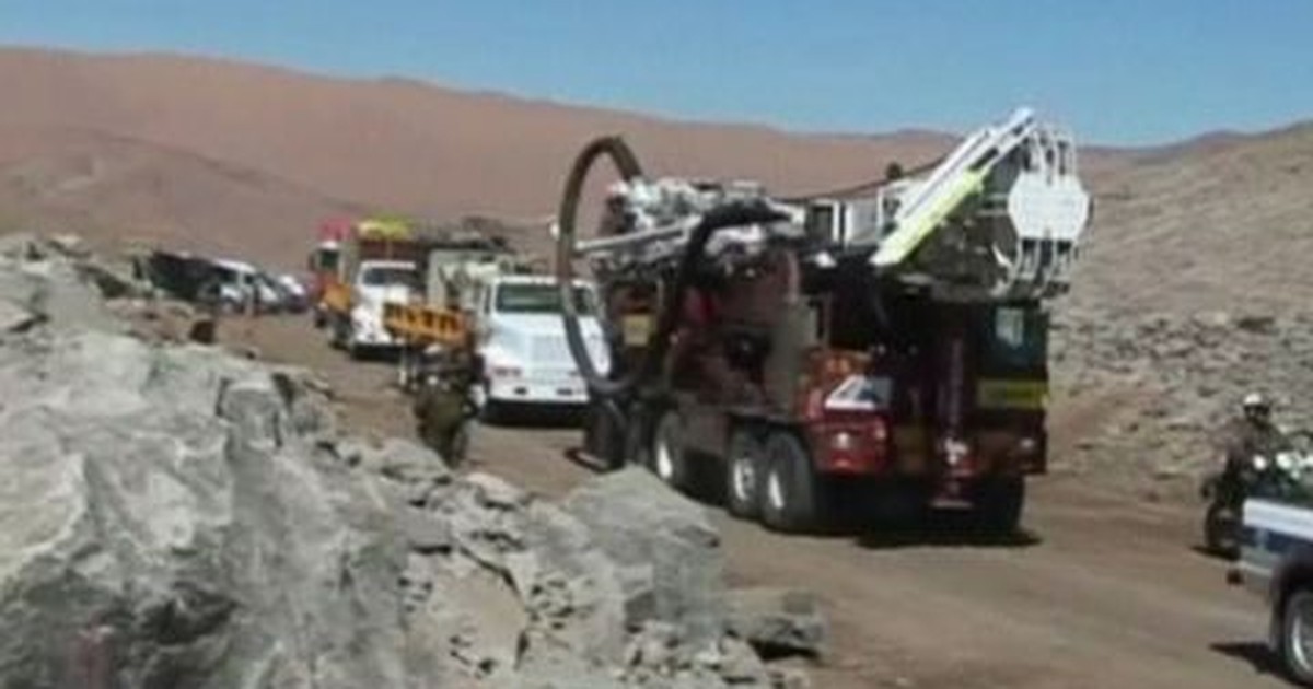 G1 – Sobrevivientes de la tragedia de los Andes visitan a mineros atrapados en Chile