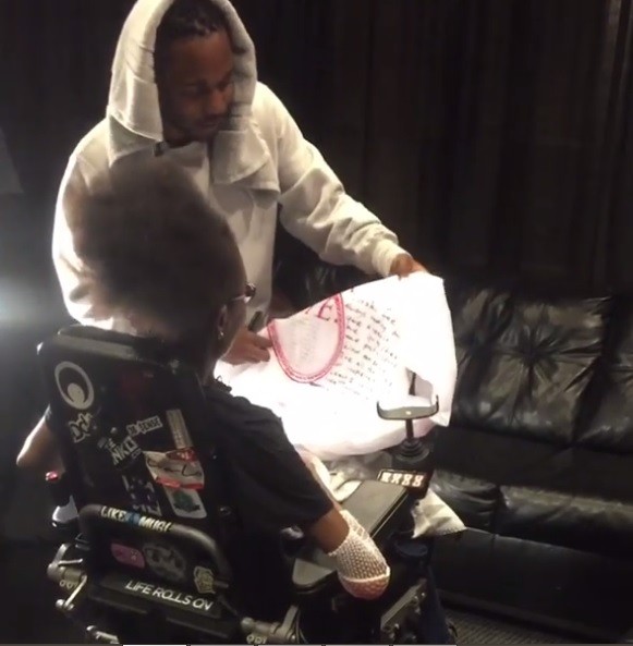 Kendrick Lamar presenteia fã com van modificada (Foto: reprodução/Instagram)