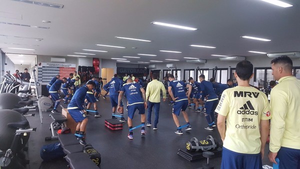 Boletim médico: Guerrero corre em campo; veja como está o Fla antes da semi