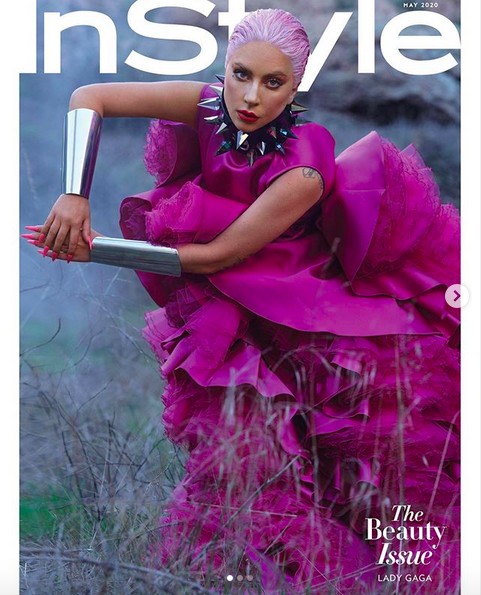 A cantora Lady Gaga na capa da revista InStyle (Foto: Instagram)