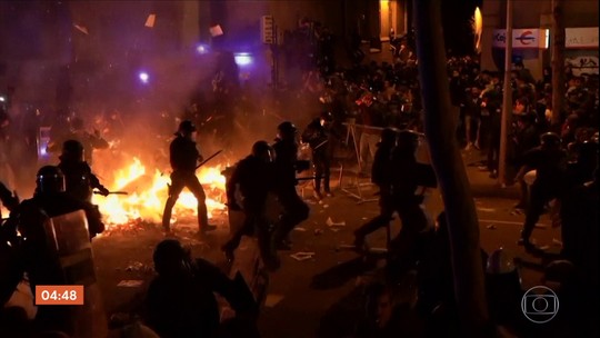 Catalunha tem 3º dia de protestos contra pena de prisão para independentistas