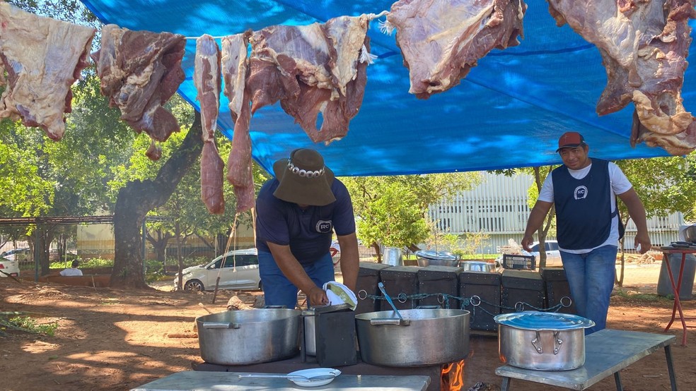 Na estreia de Pantanal em praça, berrante de peão é furtado em comitiva -  Interior - Campo Grande News