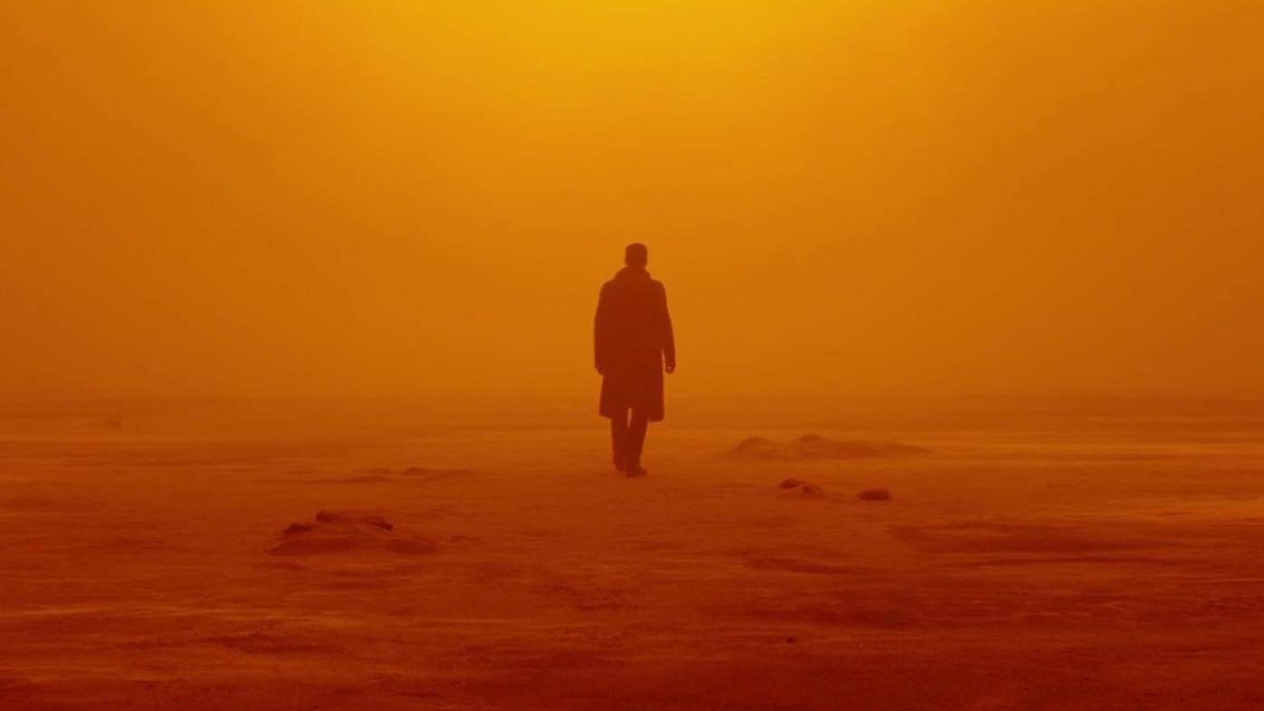 Cena de Blade Runner 2049, um filme a ser visto (Foto: Reprodução/YouTube)