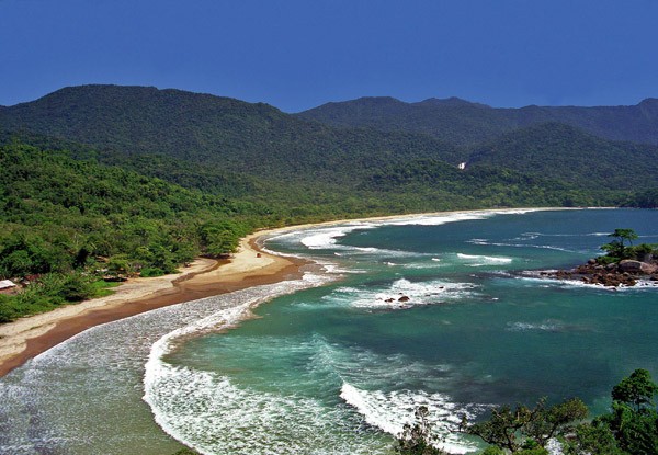 Ilhabela libera ocupação total em hotéis e estuda restrição contra turismo de um dia thumbnail