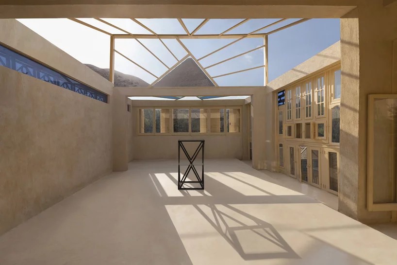 Casa no Egito incorpora pirâmides de Gizé nos interiores (Foto: Divulgação)