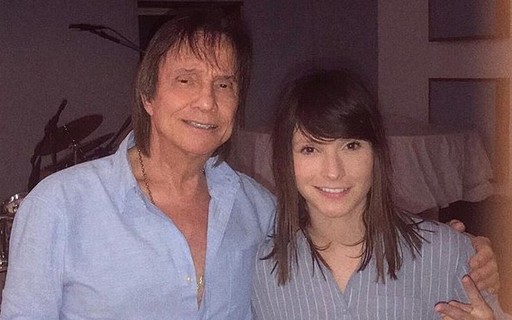 Namorada De Roberto Carlos 2021