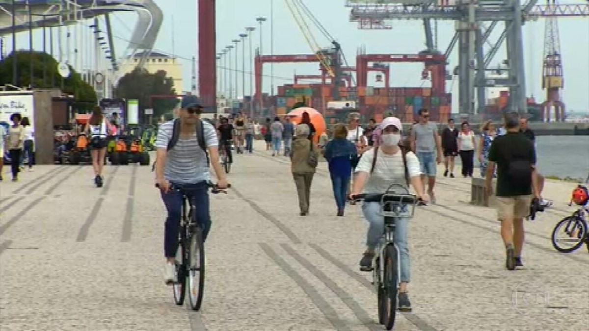 Em Portugal, onde 85% foram vacinados, restrições para evitar a Covid-19 acabam nesta sexta-feira