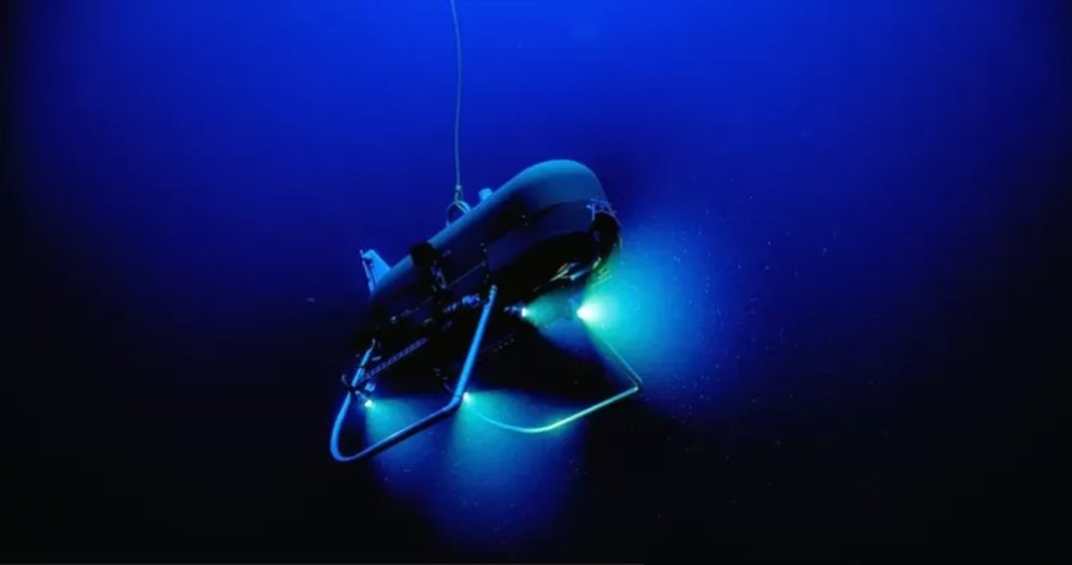 O veículo robótico subaquático Orpheus aventura-se em regiões não mapeadas nas profundezas do oceano — Foto: MARINE IMAGING TECHNOLOGIES, LLC/WOODS HOLE OCEANO, via BBC
