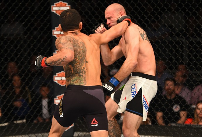 Rafael dos Anjos x Donald Cerrone UFC Orlando (Foto: Getty Images) Rafael dos Anjos x Donald Cerrone UFC Orlando (Foto: Getty Images)