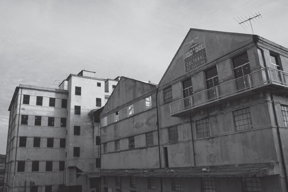 Moinho Paranaense, atualmente Moinho Rebouças, sede da Fundação Cultural de Curitiba — Foto: Arquivo pessoal/Iaskara Florenzano (2011)