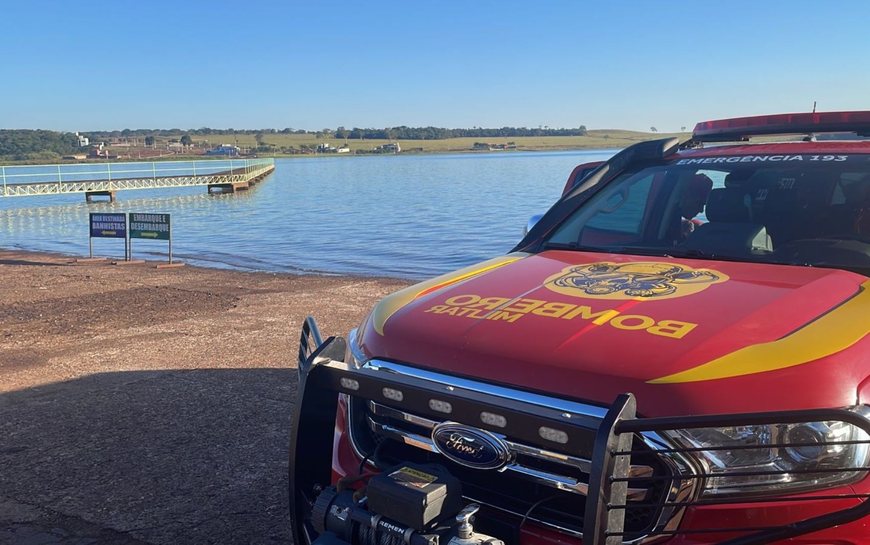 Jovens morrem afogados após um tentar resgatar o outro em lago de São Simão