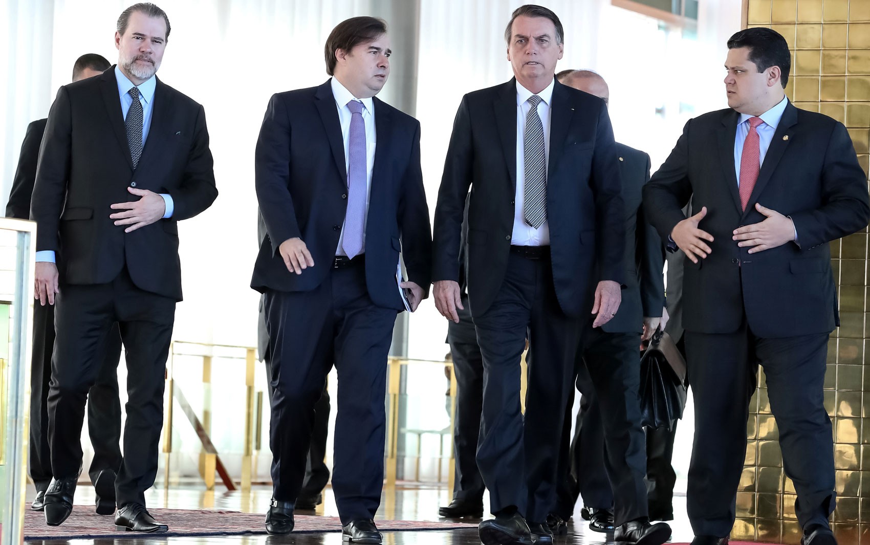 Prazo de validade de três MPs editadas por Bolsonaro termina na volta do recesso do Congresso thumbnail
