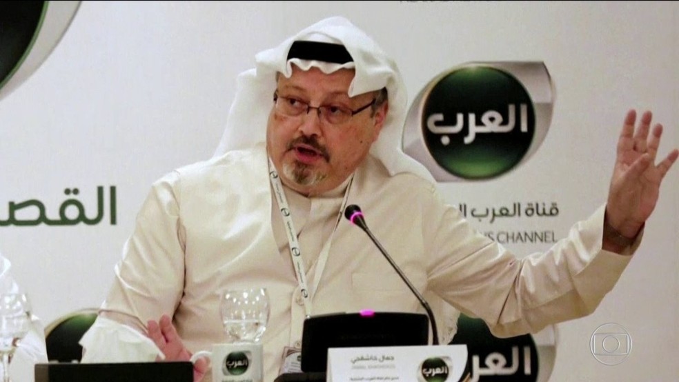 Jamal Khashoggi, jornalista crítico ao governo da Arábia Saudita, que foi assassinado dentro do consulado do seu país em Istambul — Foto: Reprodução/TV Globo