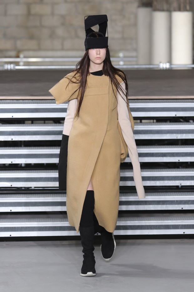 #SuzyPFW: Rick Owens - Crowned With Complexity - Vogue | en