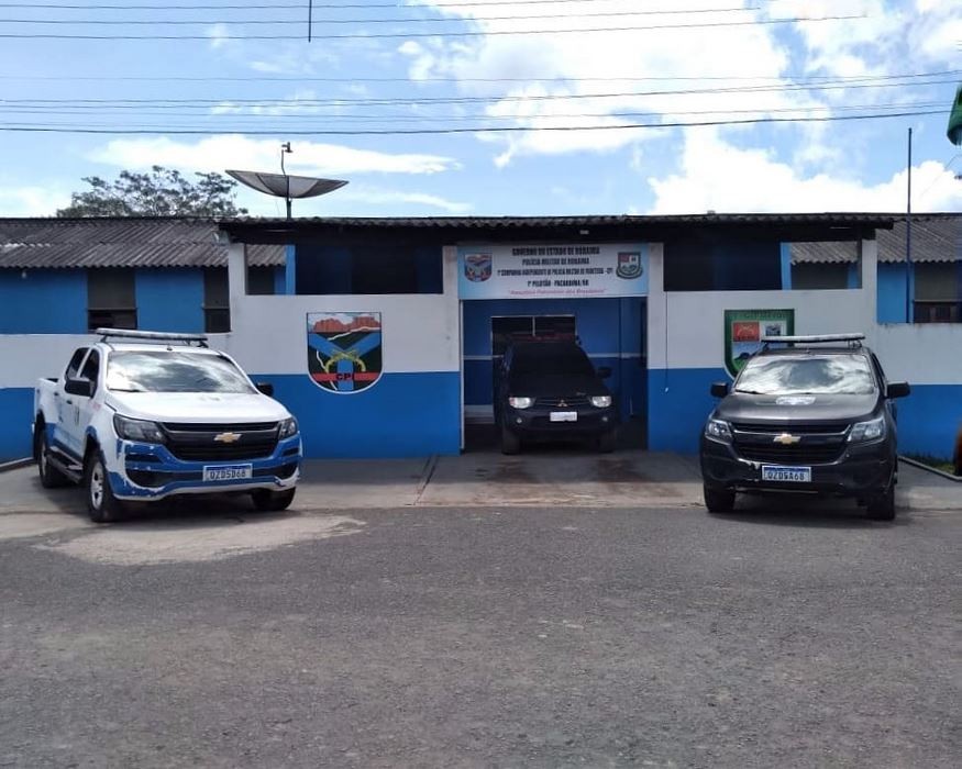 Homem mostra pênis para meninas em praça e é preso no interior de Roraima