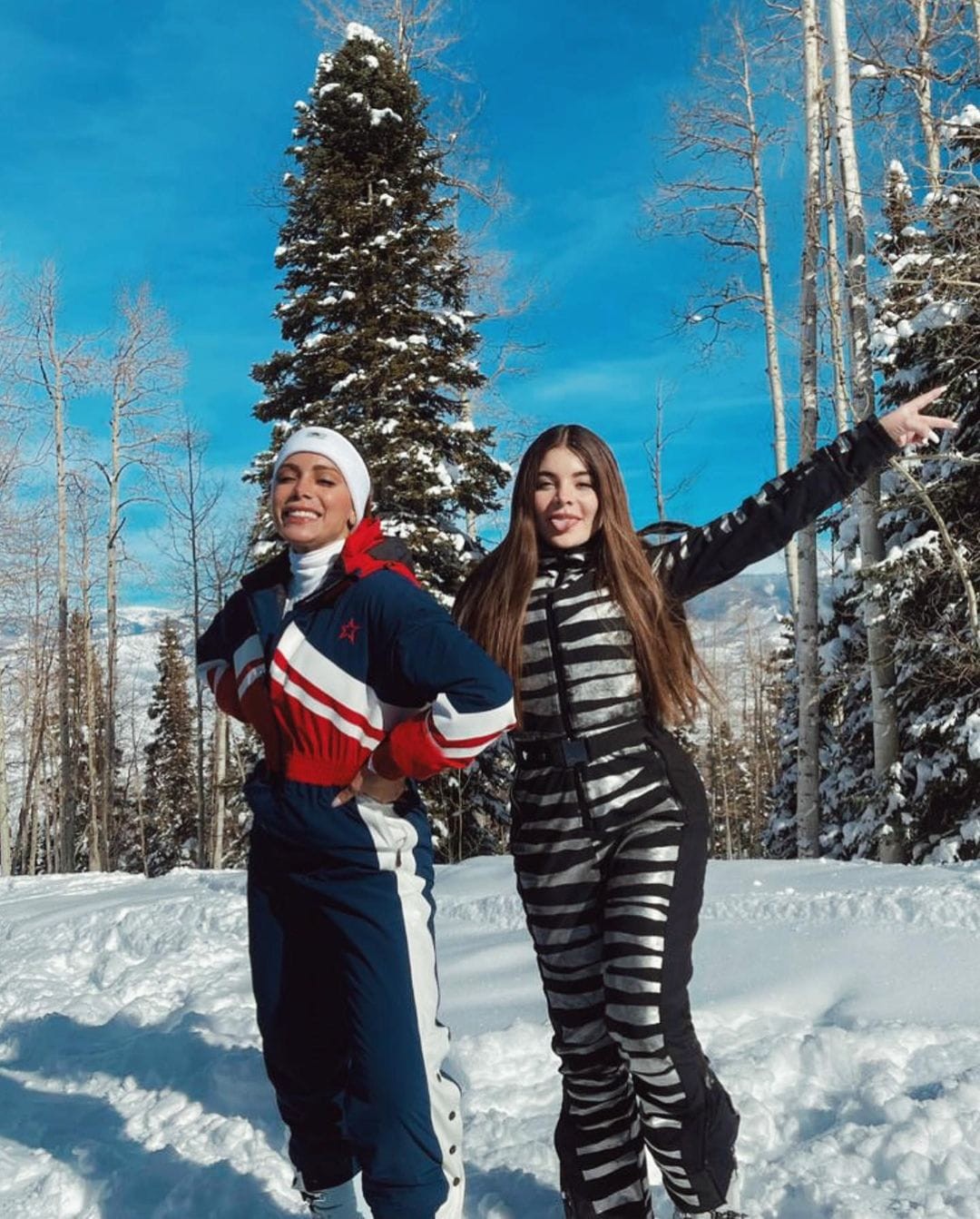 Anitta e Gkay curtem dias de folga na neve de Aspen, no Colorado (Foto: Reprodução/Instagram)