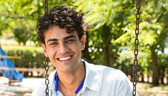 Pedro Alves Interpreta Guga Em Malhacao Toda Forma De Amar Personagem Gshow