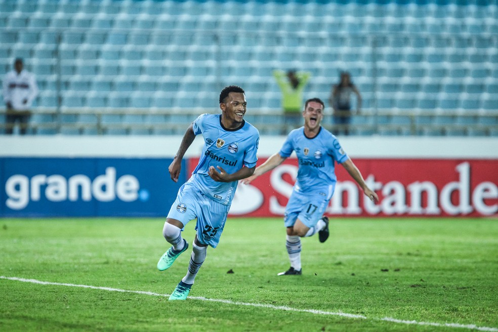 Jailson marca contra o Monagas (Foto: Lucas Uebel / Grêmio, DVG)