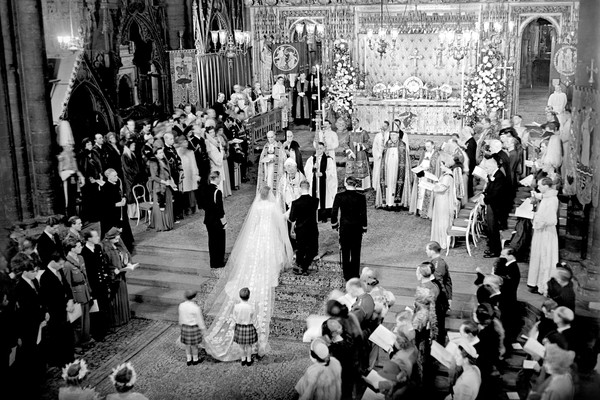 O casamento da Rainha Elizabeth II em novembro de 1947 contou com o Príncipe William (1941-1972) como pajem (Foto: Getty Images)