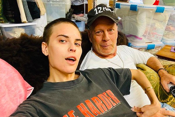 Bruce Willis com a filha Tallulah Willis  (Foto: Instagram)