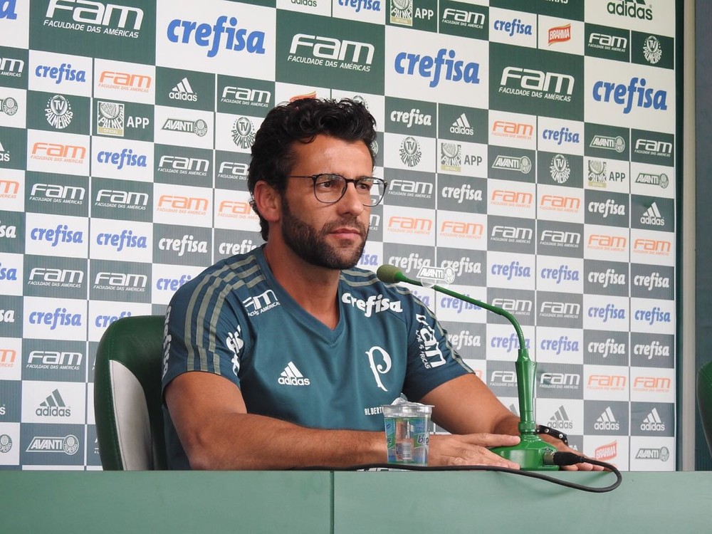 Até por premiação maior, Valentim quer Palmeiras 