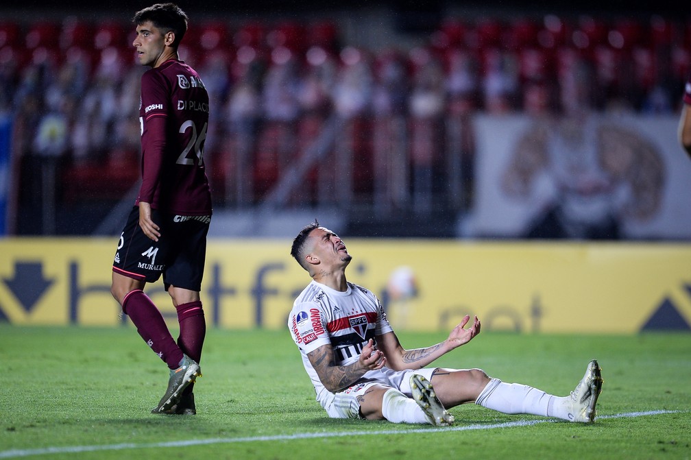 Luciano Lanús São Paulo — Foto: Staff Images / CONMEBOL