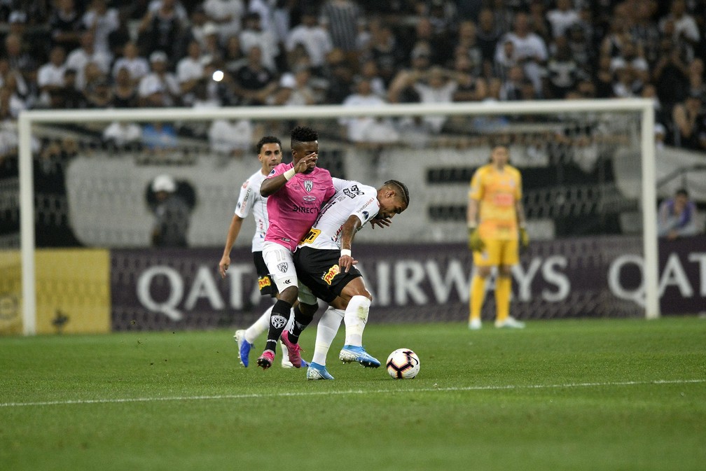 [COMENTE] Quem é o maior responsável pela derrota do Corinthians ontem?