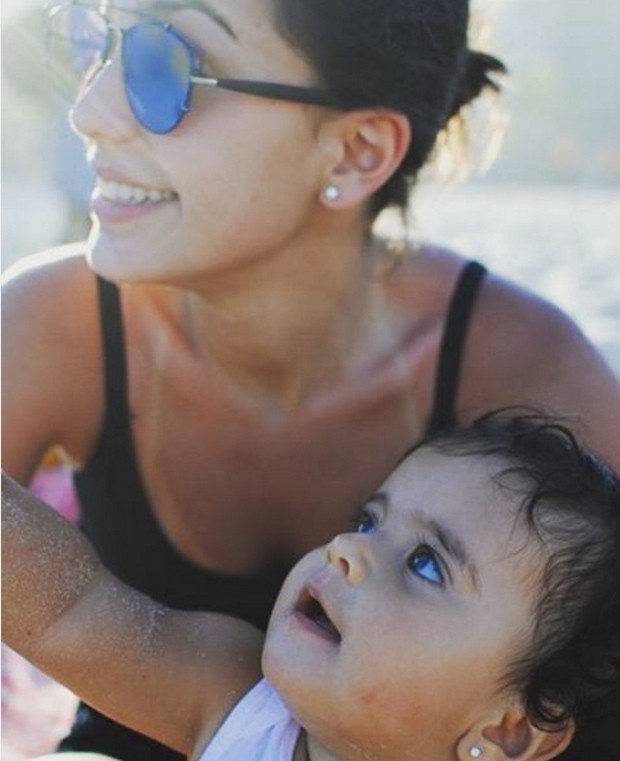 Valentina e Ana Isabel, filhas de Carolina Ferraz (Foto: Reprodução Instagram)