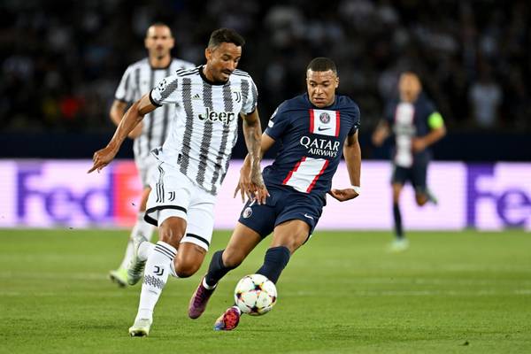 Passagem versátil de Danilo pela Juventus: quatro posições diferentes na Itália