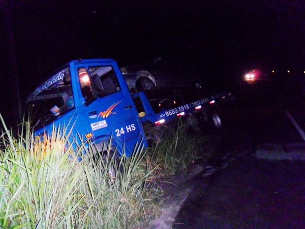 G1 - Óleo na RJ-106 causa acidente na cidade de Maricá, RJ - notícias em  Serra, Lagos e Norte do RJ