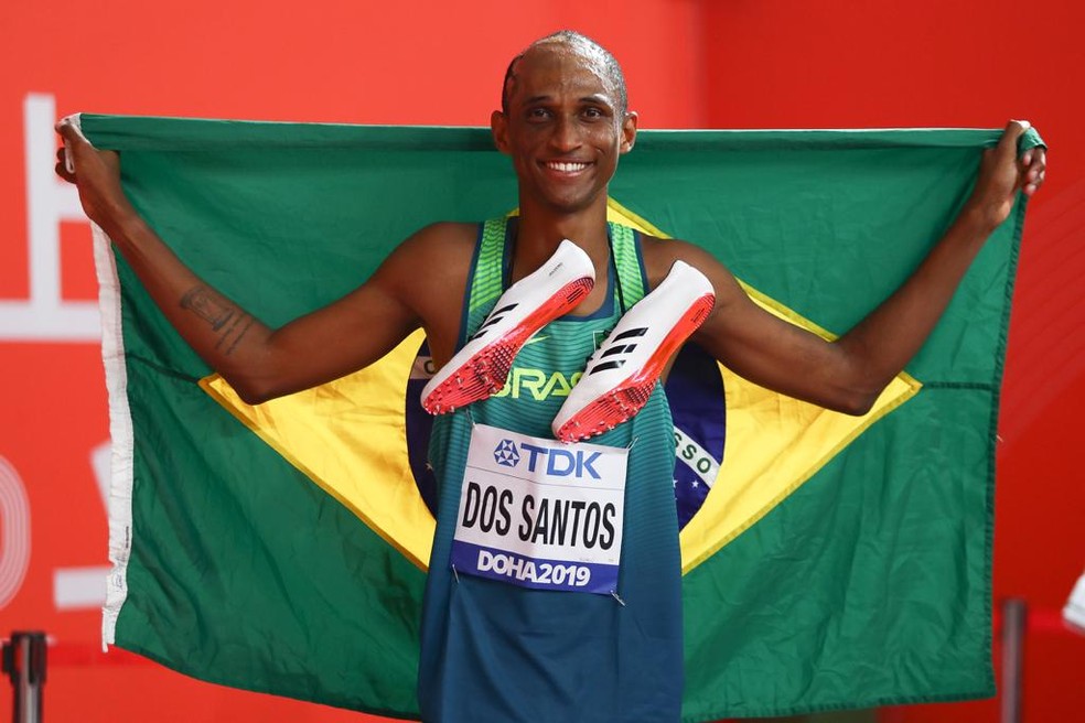 Alison Bredom fez o melhor tempo da carreira na final dos 400m com barreiras  — Foto: Wagner Carmo/CBAt