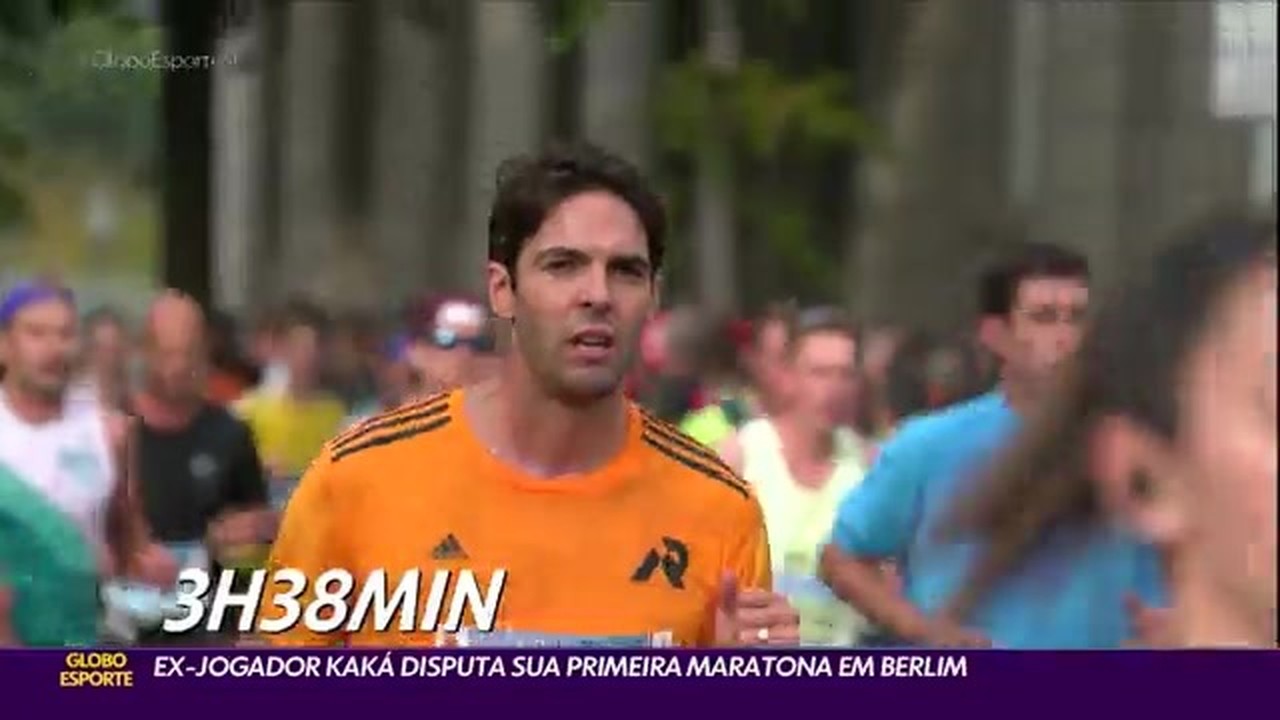 Ex-jogador Kaká disputa a primeira maratona em Berlim