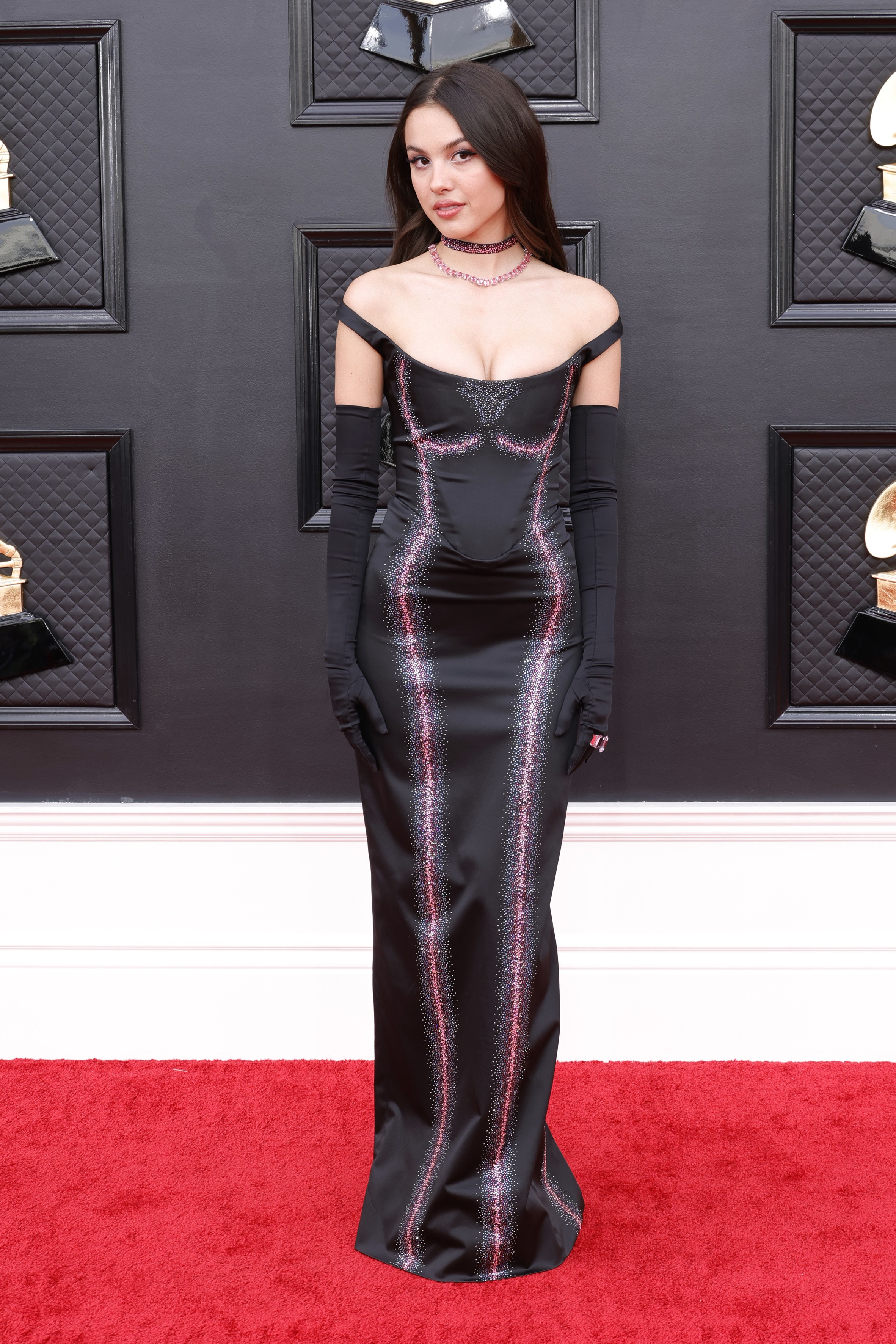 A cantora Olivia Rodrigo no Grammy 2022 (Foto: Getty Images)