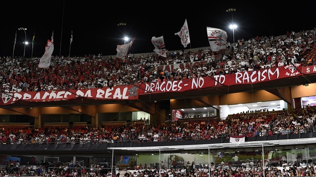 Torcida do São Paulo na partida contra o Goiás