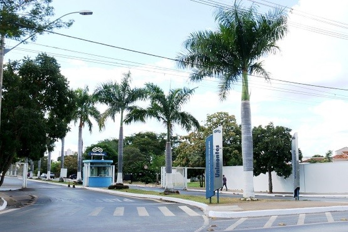 Unimontes oferece vagas em cursos de Formação Inicial e Continuada em vários municípios da região