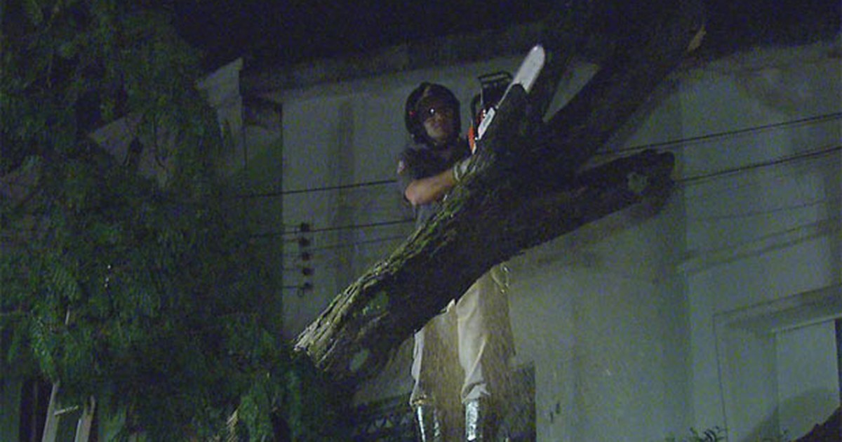 No dia seguinte ao temporal, cerca de 1,3 mil moradores ficam sem energia  elétrica em Itapira, Campinas e Região