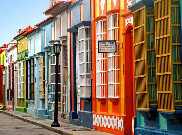 Casas coloridas ao redor do mundo (Foto: Reprodução)