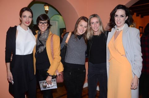 Camila Espinosa, Paula Jaber, Maria Carolina Reis, Ana Paula Grassmann e Ana Isabel Carvalho Pinto 