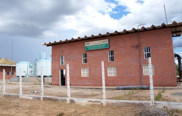 Sistema Adutor Médio Oeste, responsável pelo abastecimento dos seis municípios, passará por manutenção  (Foto: Divulgação/Caern)