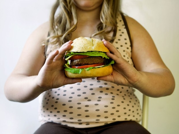 Obesidade e Ingestão Alimentar Compulsiva em debate na UC