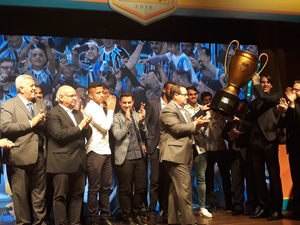 Bicampeão, Grêmio domina a seleção do Gauchão com seis nomes — Foto: Beto Azambuja