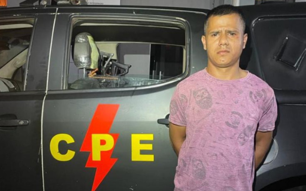 Policial Militar Rafael Martins Mendonça é preso suspeito de matar esposa e enteada, em Rio Verde, Goiás — Foto: Reprodução/Polícia Militar