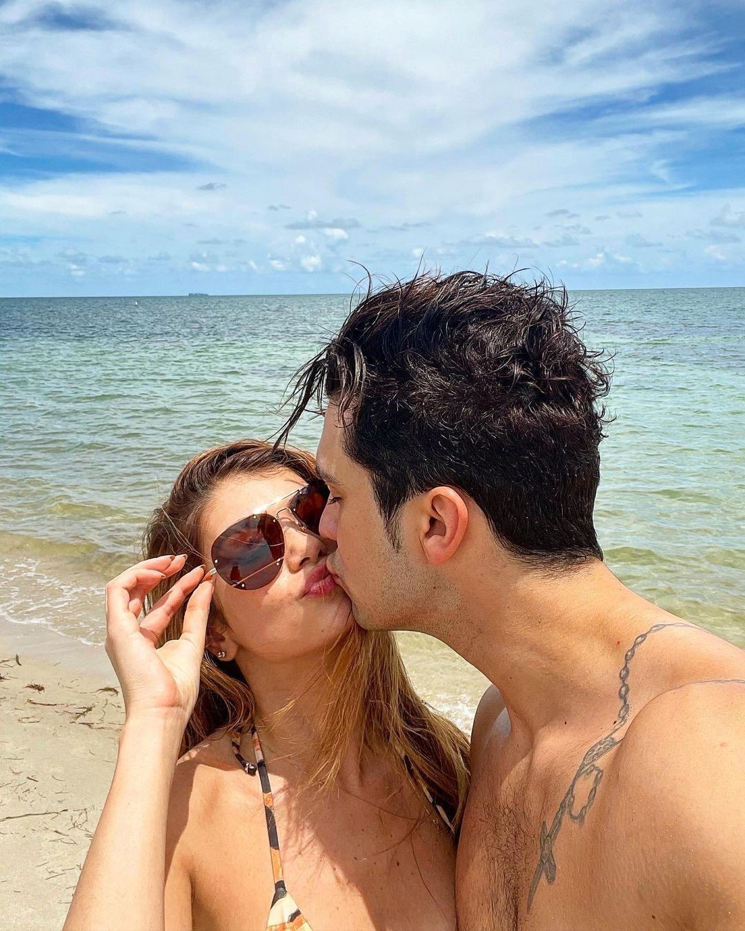 Luan Santana e Izabela Cunha curtem o verão em Miami (Foto: Reprodução/Instagram)