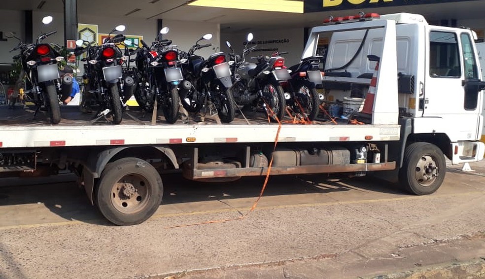 Polícia Militar apreendeu 26 motocicletas em situação irregular em Presidente Prudente — Foto: Polícia Militar